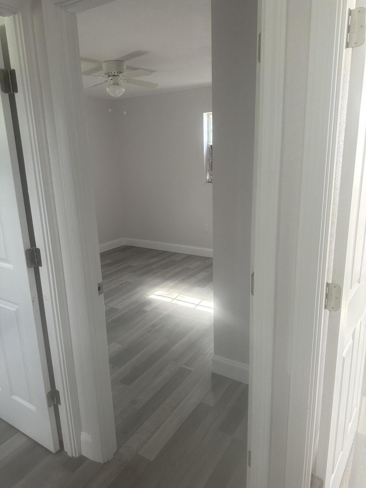 1210 Avenue R Riviera Beach, FL 33404 - Photo 14 of 22 IMG_6859