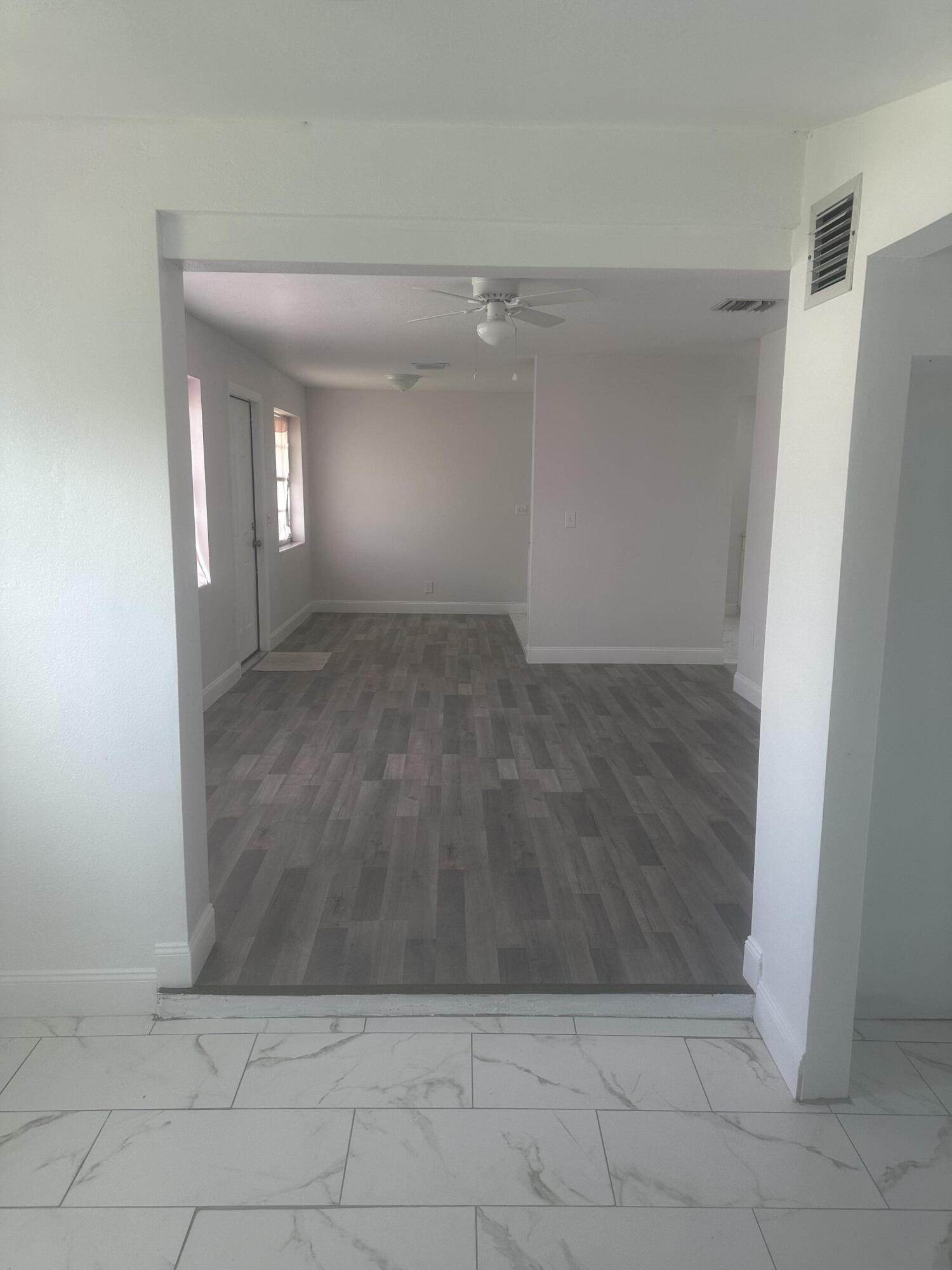 1210 Avenue R Riviera Beach, FL 33404 - Photo 17 of 22 IMG_6854