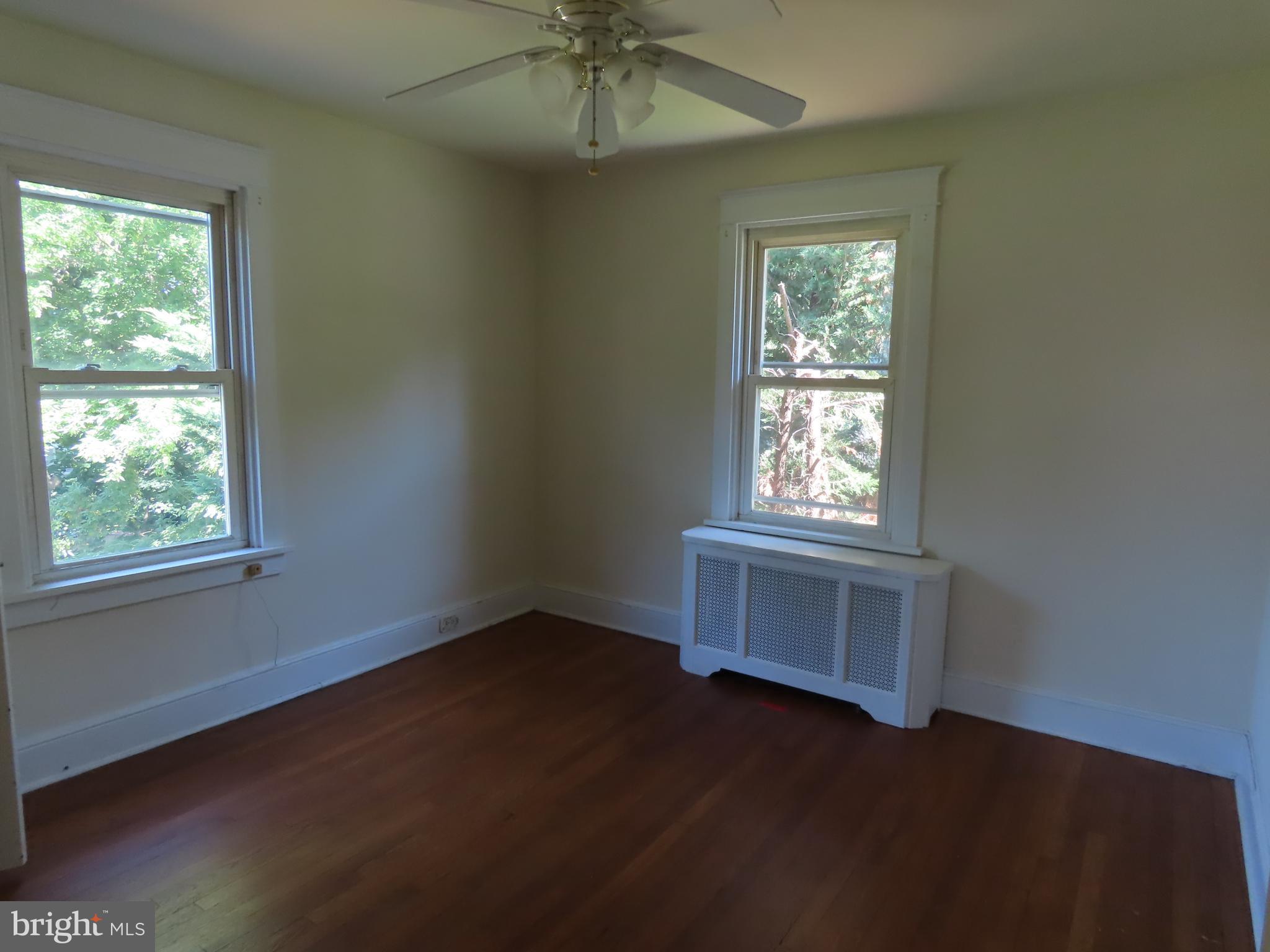 307 Marsh Road Wilmington, DE 19809 - Photo 12 of 15 Bedroom 1