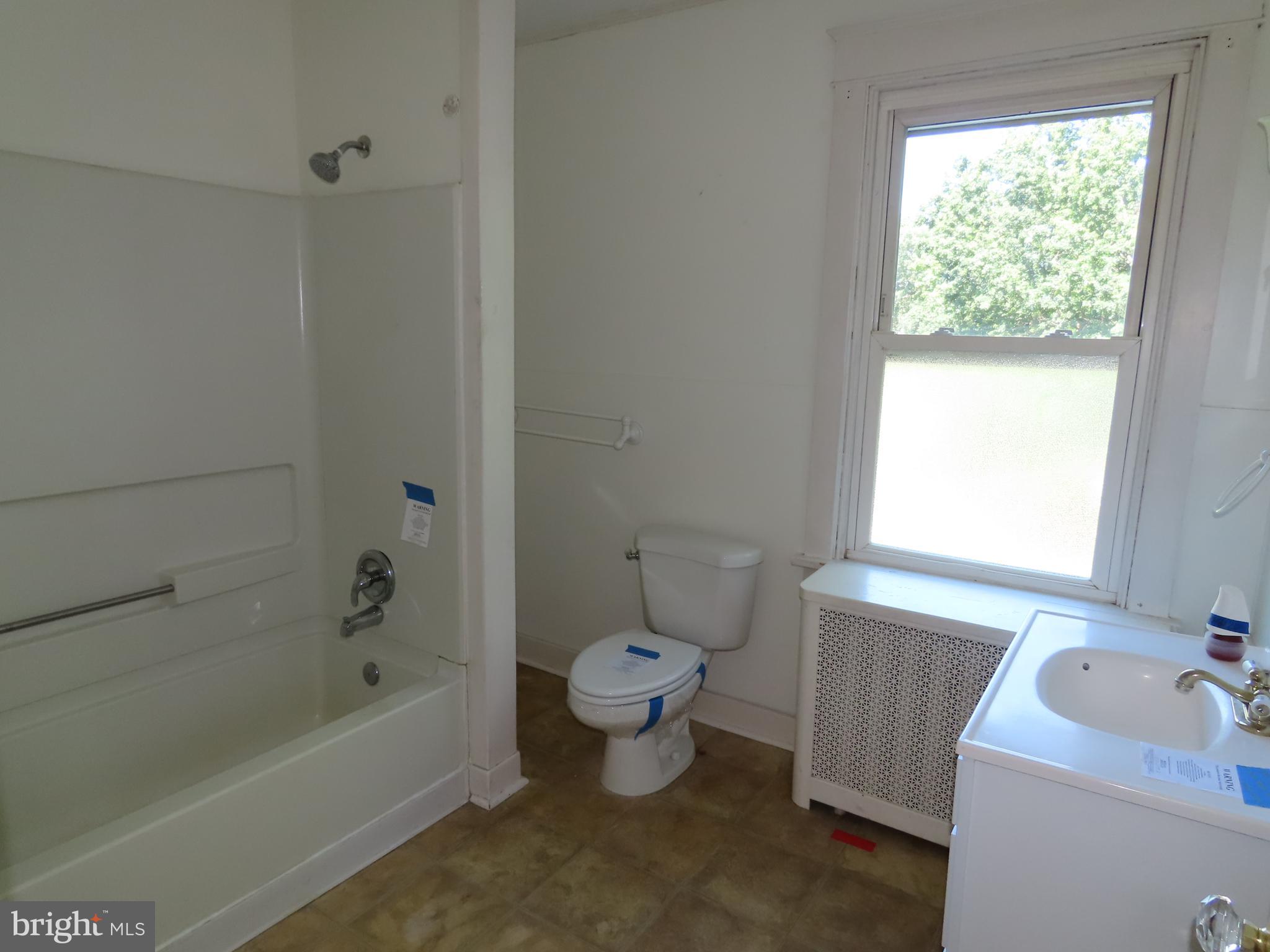 307 Marsh Road Wilmington, DE 19809 - Photo 15 of 15 Full bath