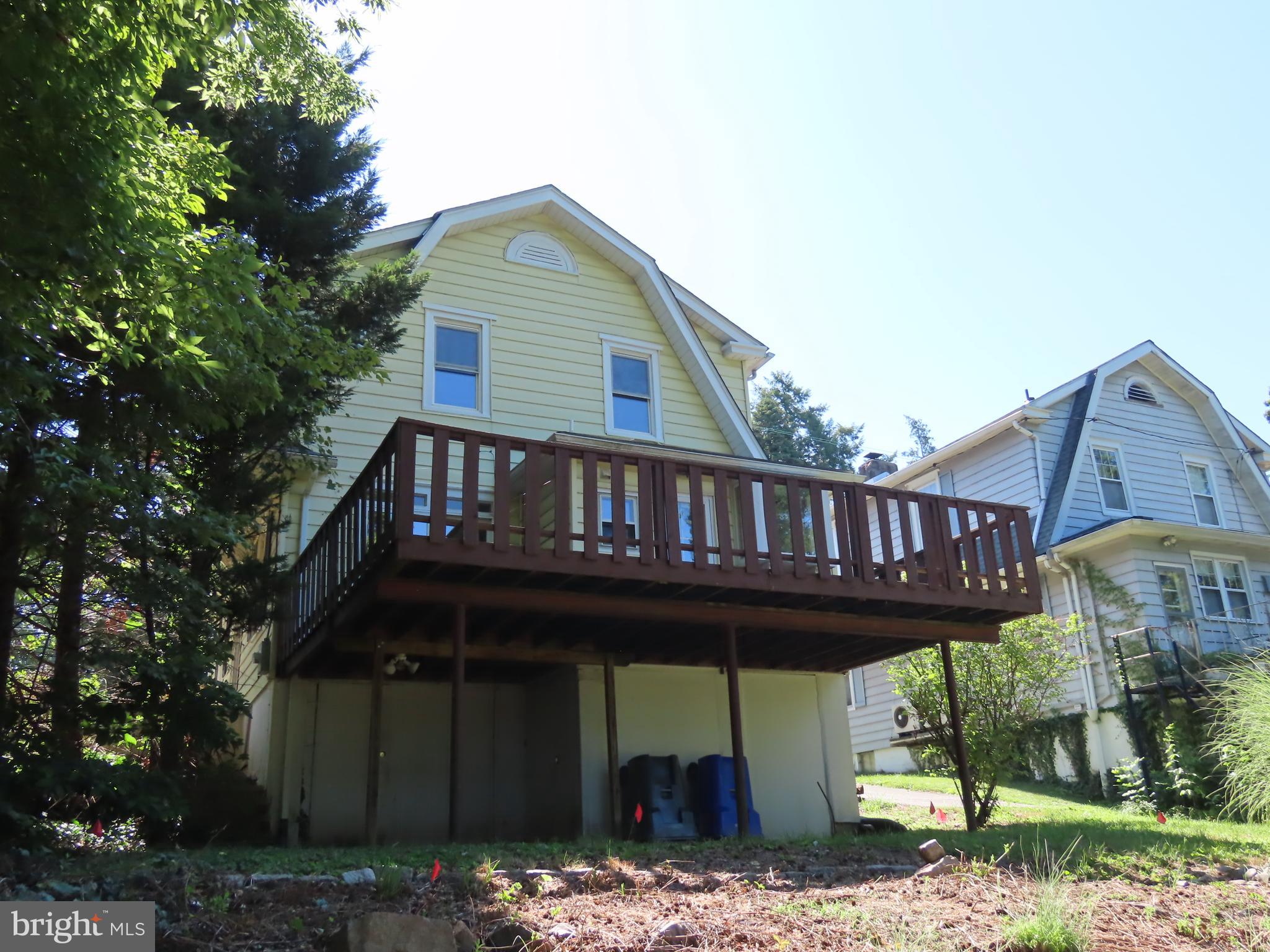 307 Marsh Road Wilmington, DE 19809 - Photo 5 of 15 Rear with deck
