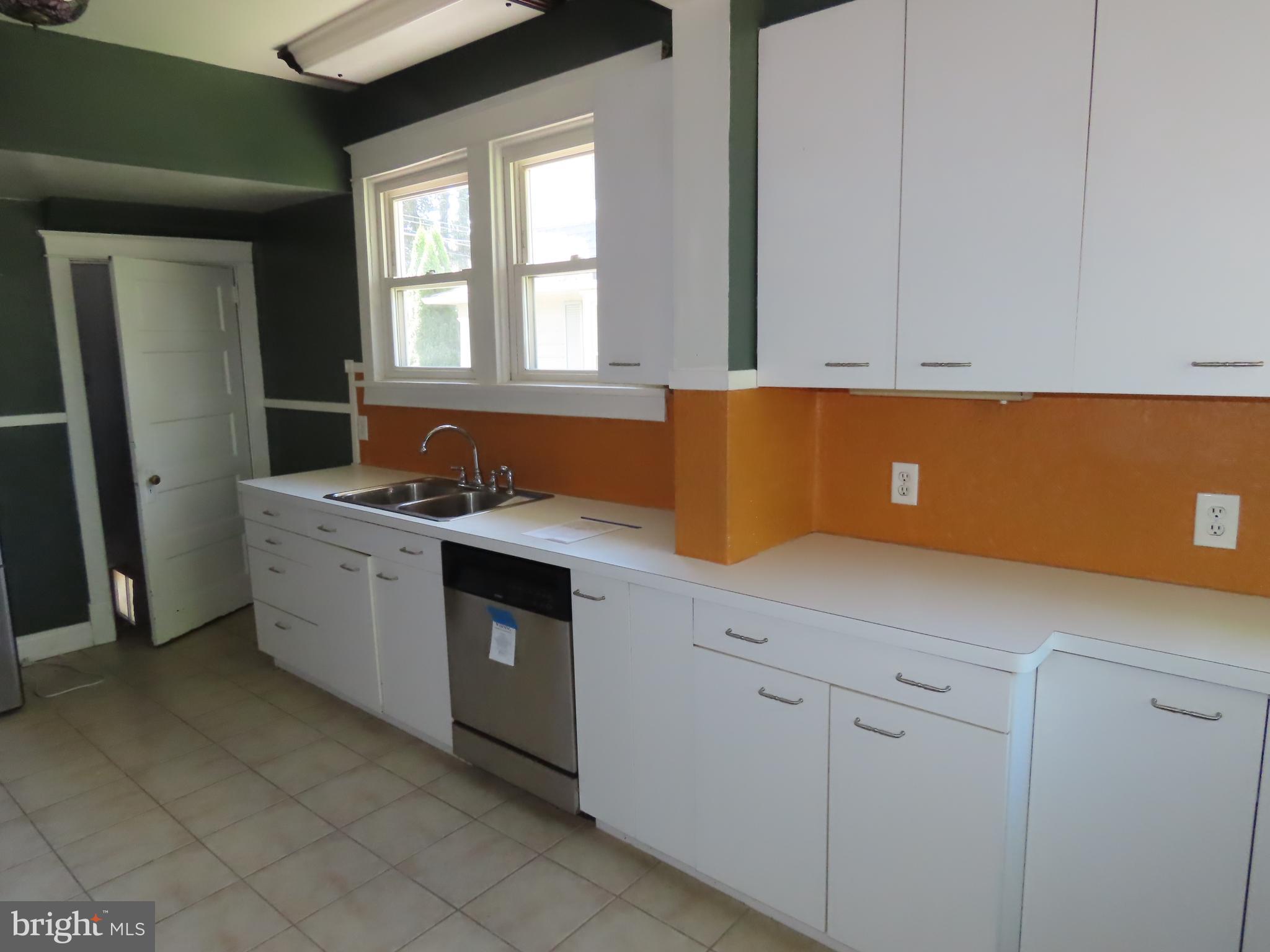 307 Marsh Road Wilmington, DE 19809 - Photo 9 of 15 Kitchen view 2