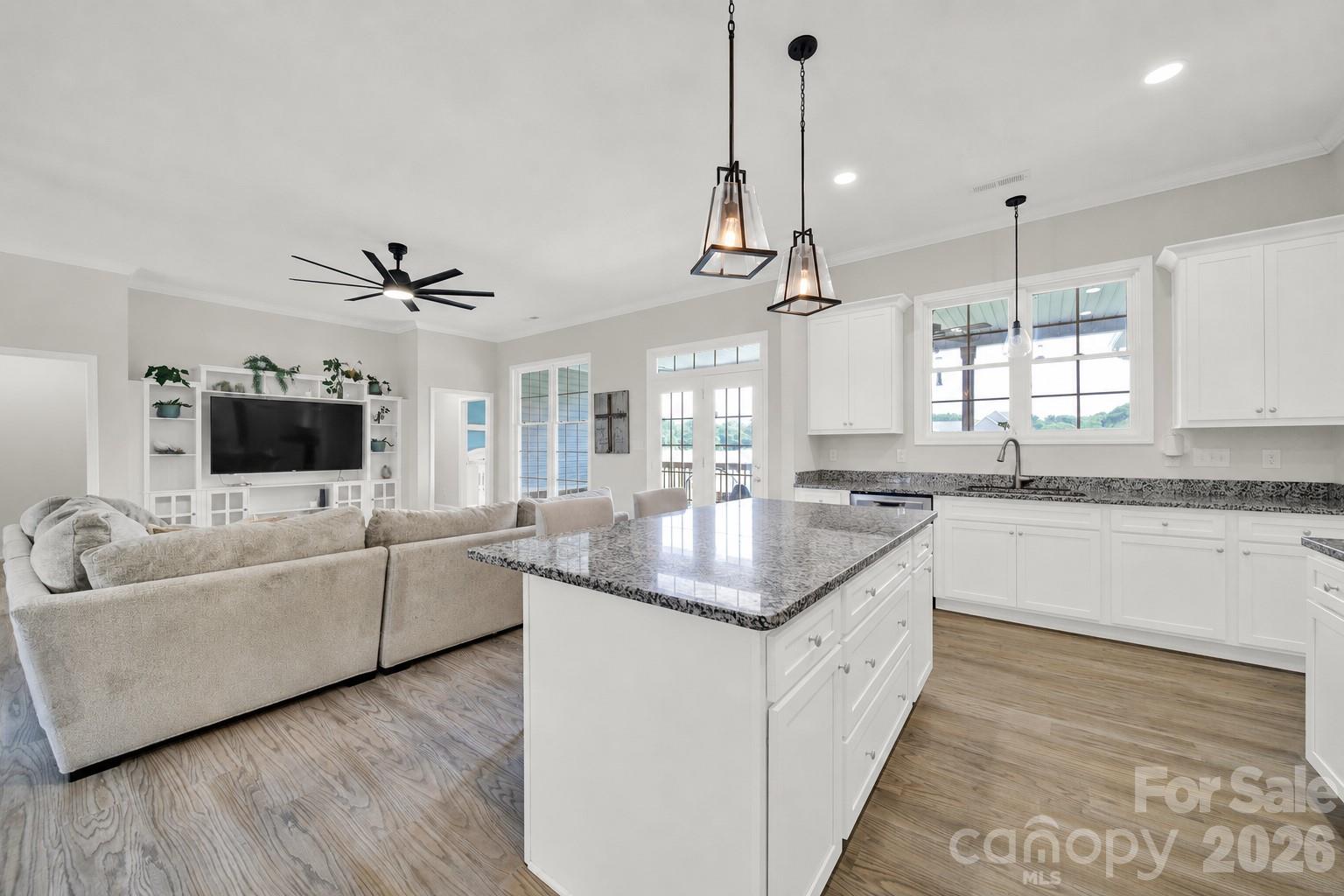 4653 Simpson Road Edgemoor, SC 29712 - Photo 6 of 21