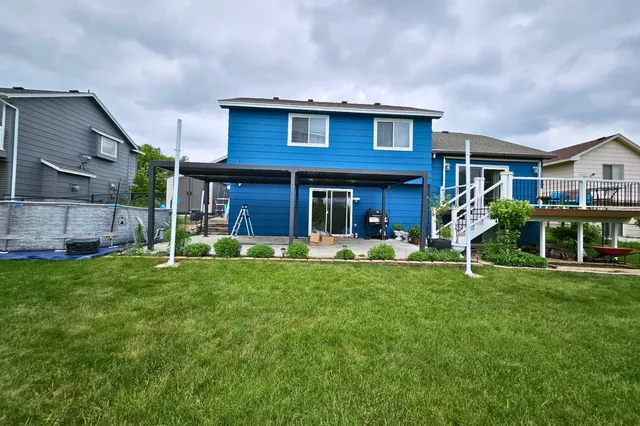 $480,000 | 8931 Prestwick Parkway, Brooklyn Park, MN 55443