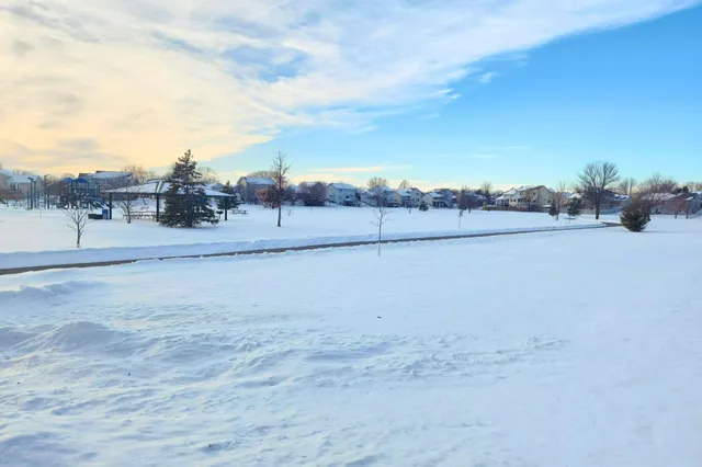 $480,000 | 8931 Prestwick Parkway, Brooklyn Park, MN 55443