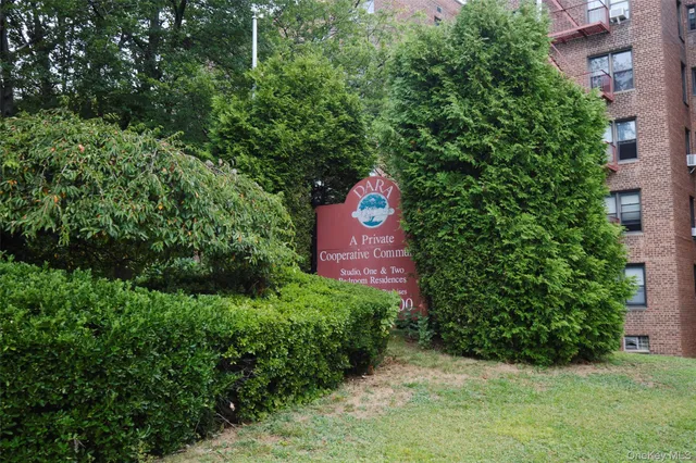 an aerial view of a house having outdoor space