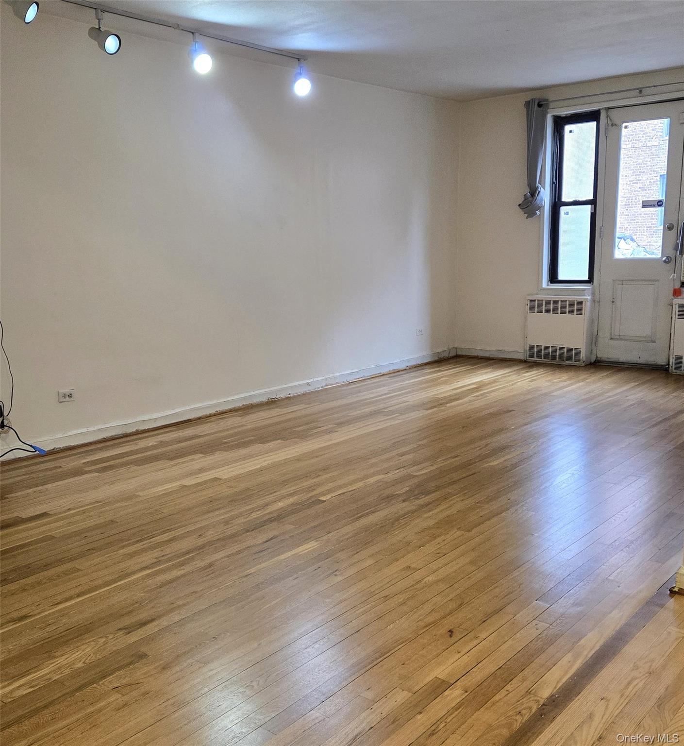 150-11 72nd Road, Unit 1C Queens, NY 11367 - Photo 3 of 25 Living Room