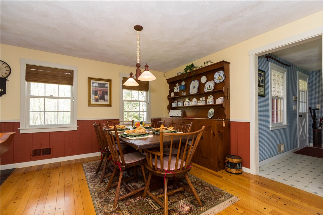 141 Evans Road Glocester, RI 02814 - Photo 8 of 40
