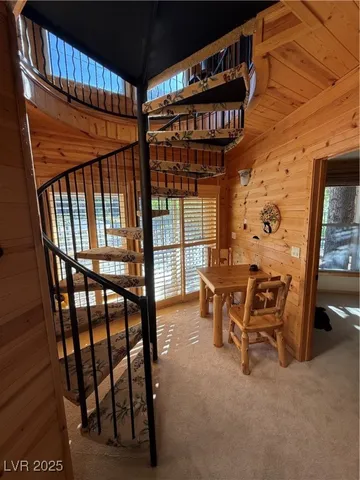 $900,000 | 310 Echo Lane, Las Vegas, NV 89124