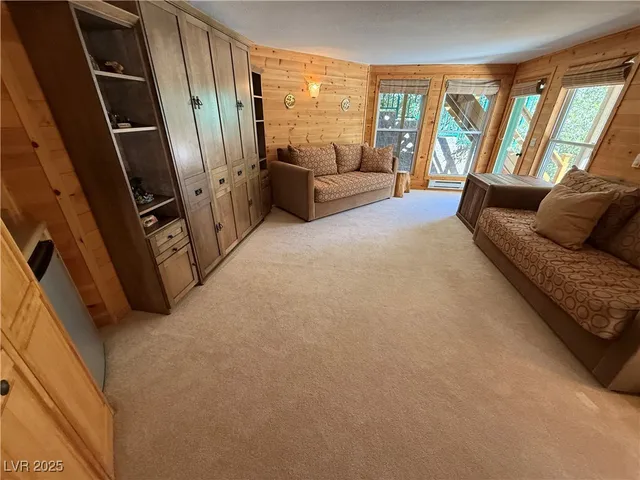 $900,000 | 310 Echo Lane, Las Vegas, NV 89124