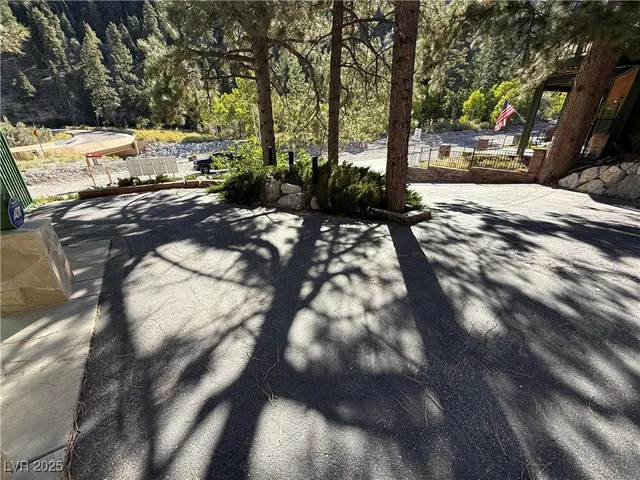 $900,000 | 310 Echo Lane, Las Vegas, NV 89124