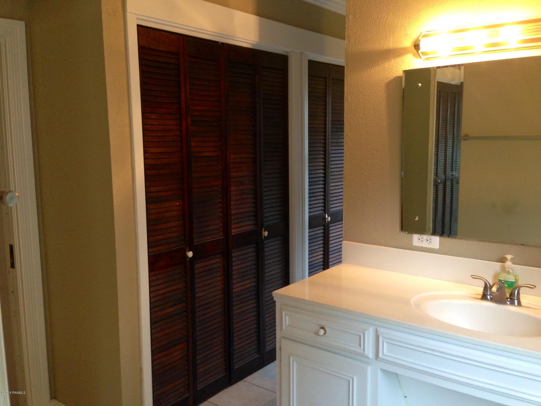 318 River Road Lafayette, LA 70501 - Photo 15 of 24 photo 2