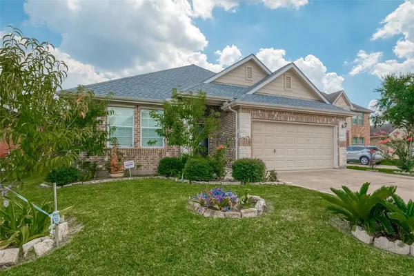$2,500 | 8923 Willow Wind Lane, Houston, TX 77083