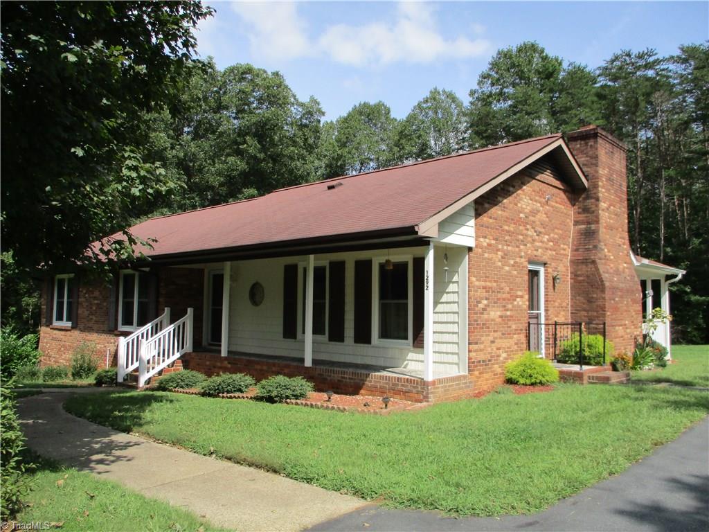 1292 Briarcreek Road King, NC 27021 - Photo 3 of 32 Gallery Image 3