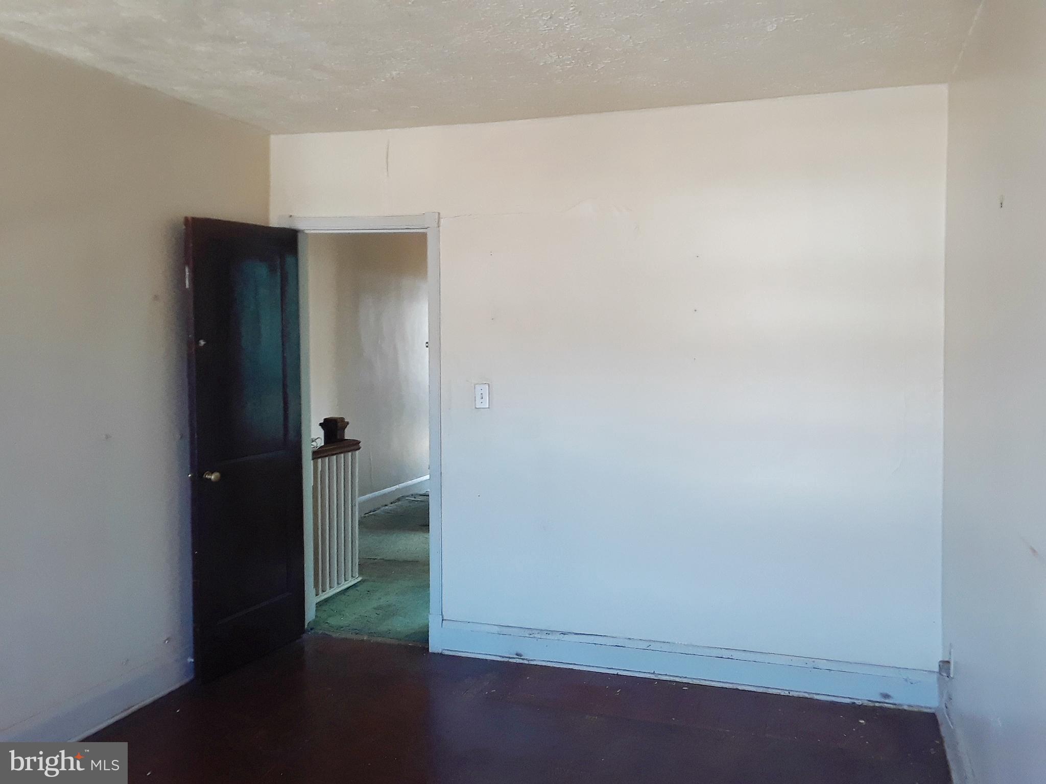 3719 Colborne Road Baltimore, MD 21229 - Photo 7 of 11 Bedroom