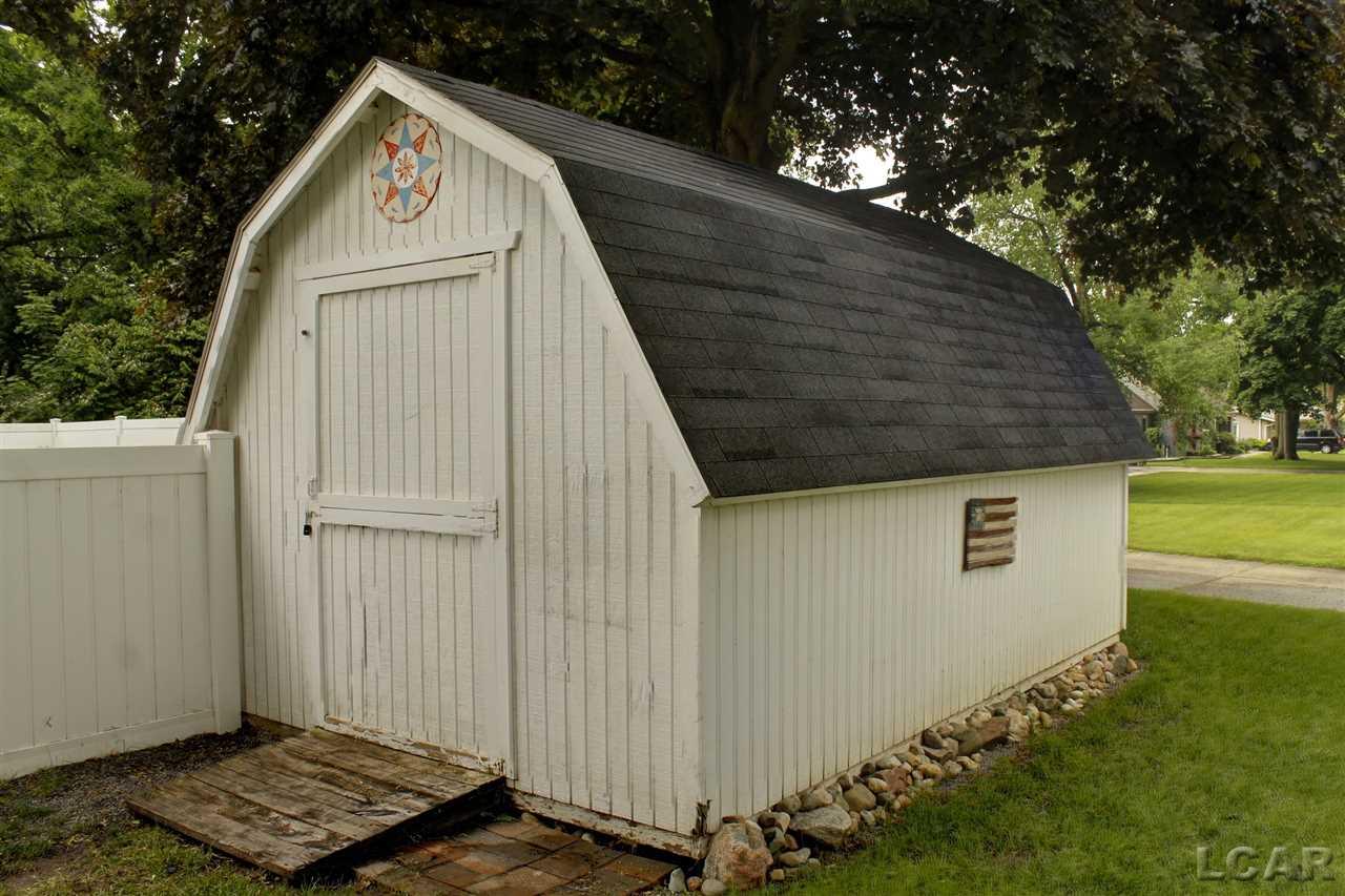 602 Tecumseh Road Clinton, MI 49236 - Photo 23 of 26 Shed