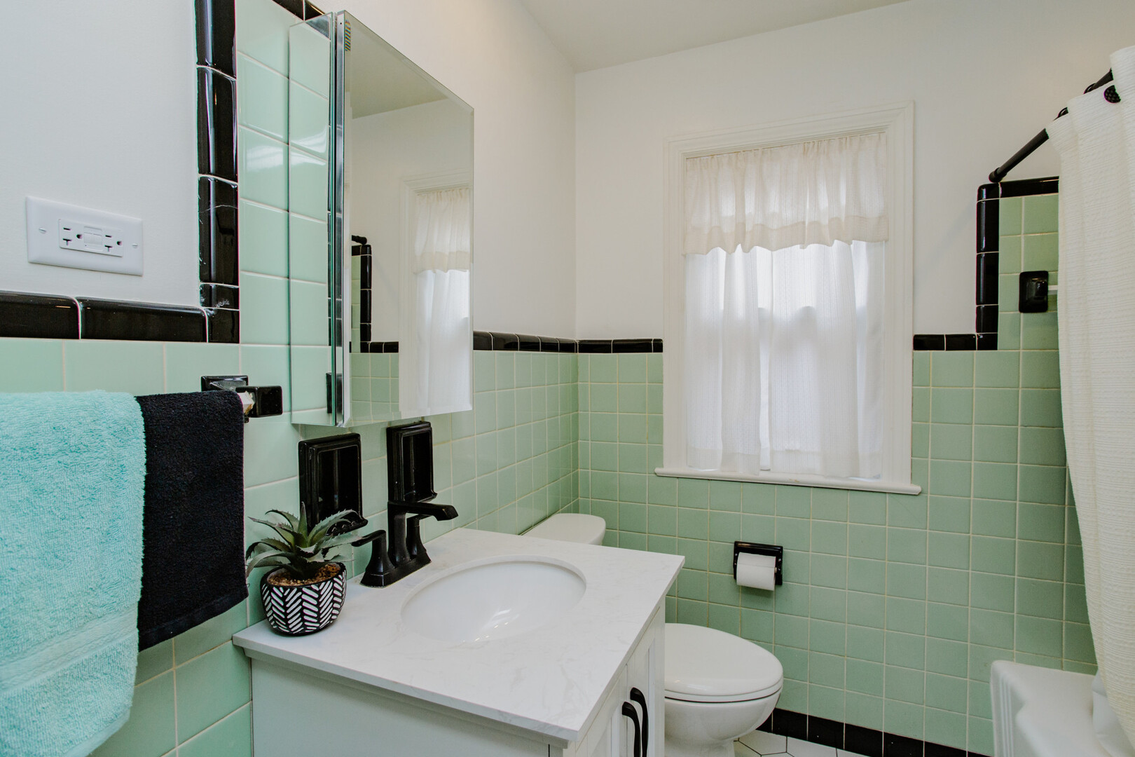 6544 West Devon Avenue Chicago, IL 60631 - Photo 13 of 21