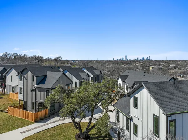 $799,900 | 1736 Bunche Road, Unit B1, Austin, TX 78721