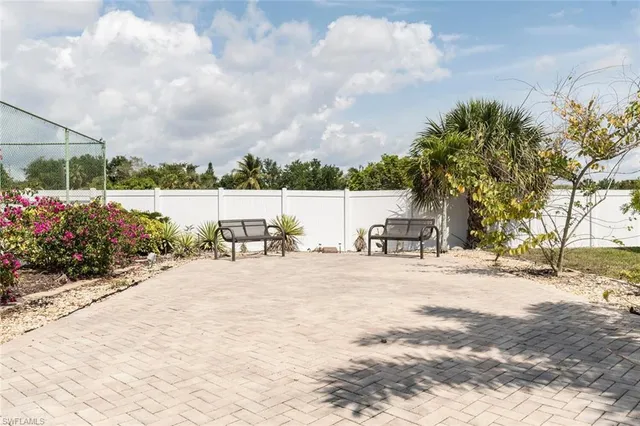 $1,600 | 192 Oceans Boulevard, Unit 192, Naples, FL 34104