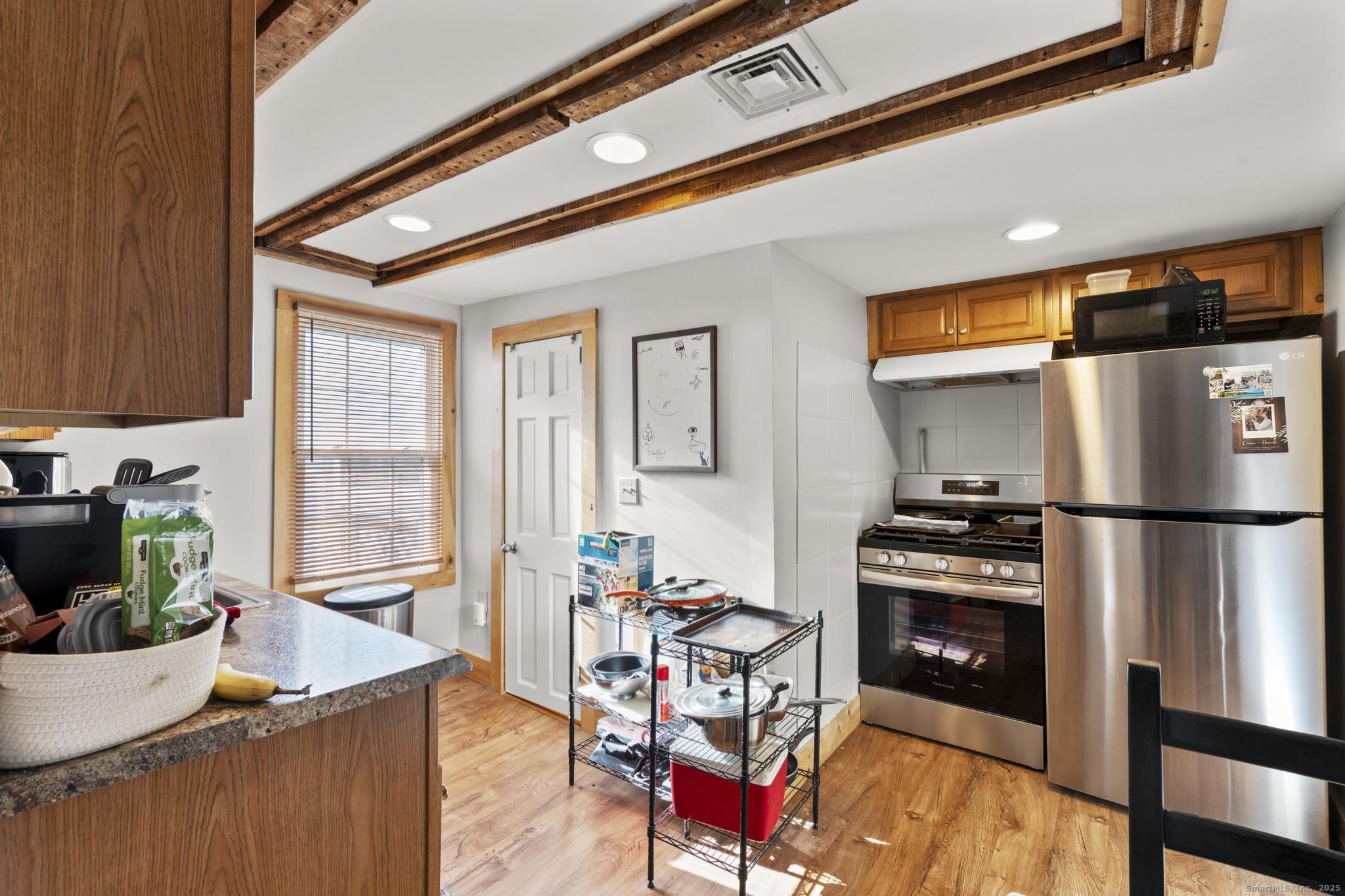 168 Main Street Deep River, CT 06417 - Photo 10 of 27