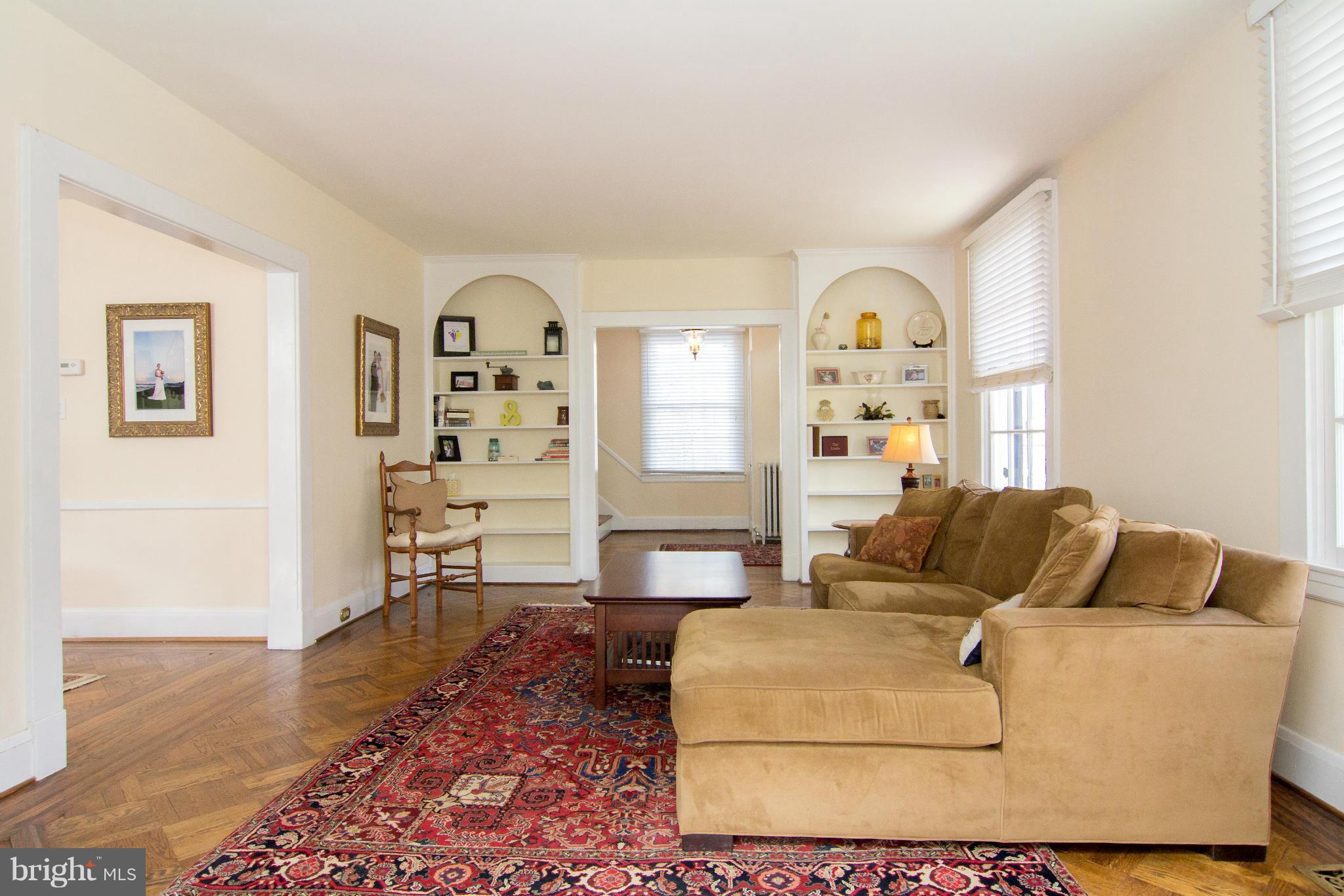 3502 Newland Road Baltimore, MD 21218 - Photo 3 of 29 Living Room