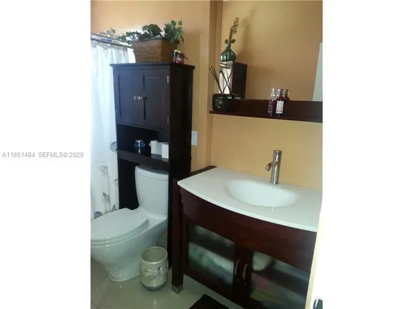 $799,900 | 321 Northwest 13th Avenue, Miami, FL 33125