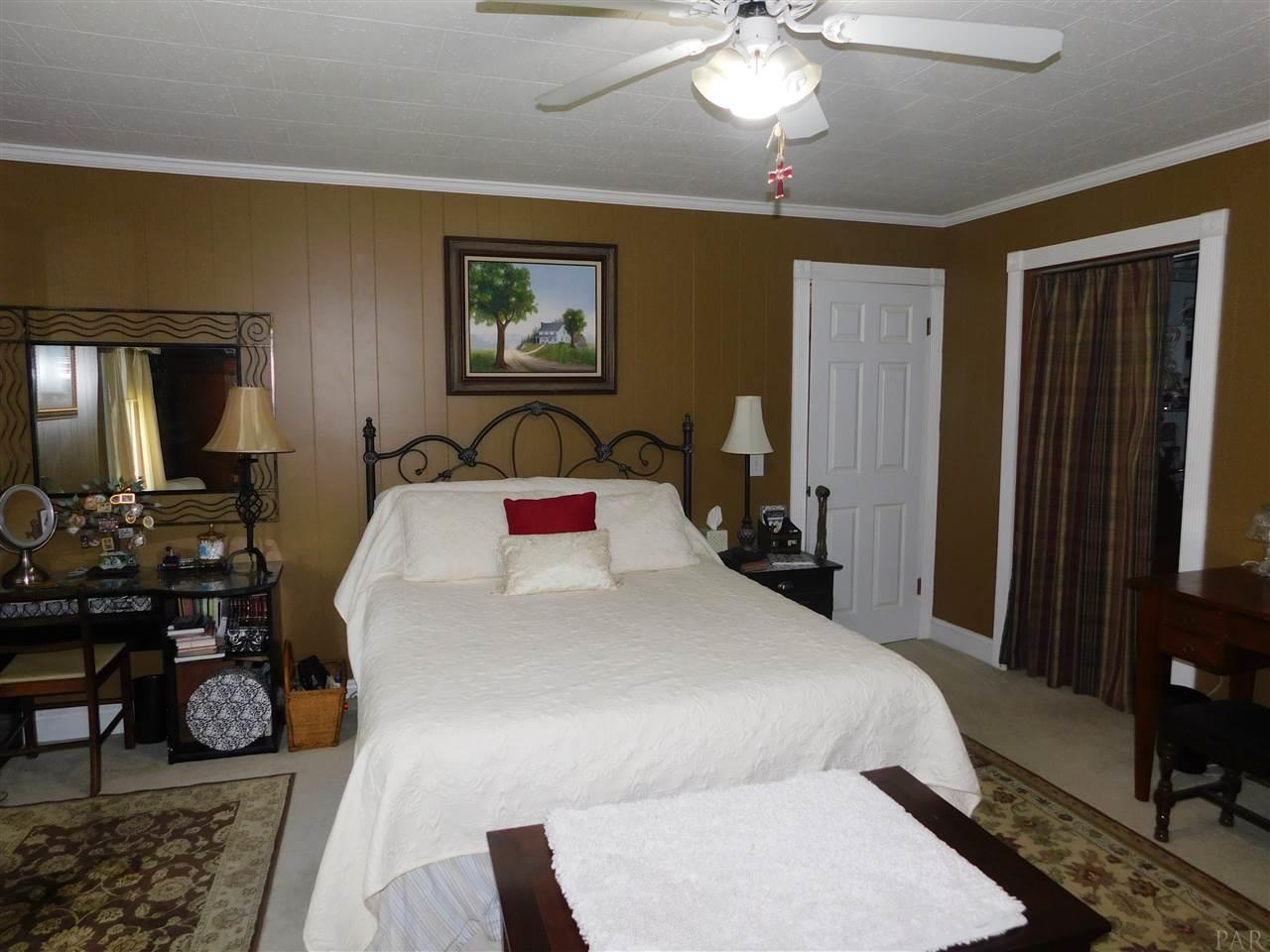 7110 Gloryland Road Century, FL 32535 - Photo 19 of 46