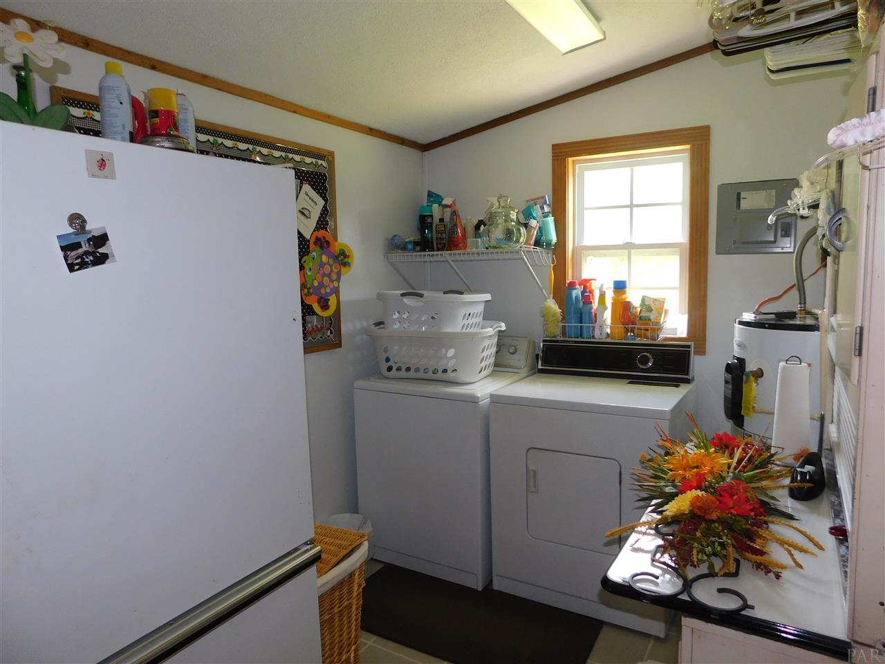 7110 Gloryland Road Century, FL 32535 - Photo 24 of 46