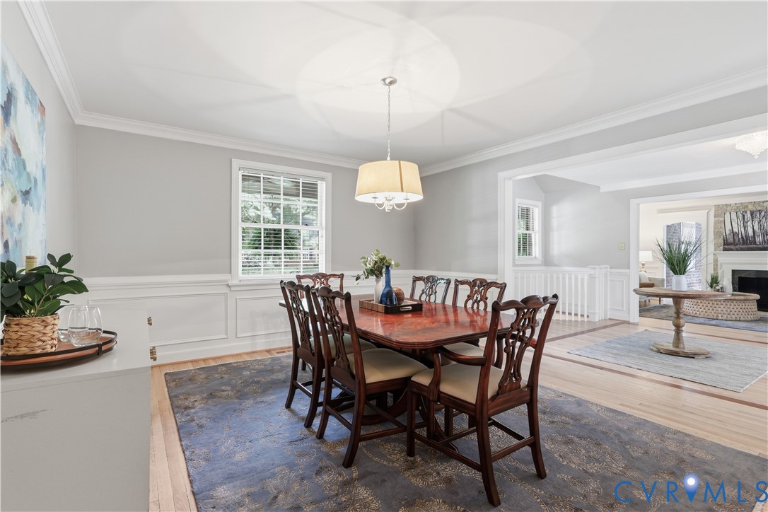 103 Berkshire Road Richmond, VA 23221 - Photo 7 of 48 Formal Dining Room, Chandelier, Moldings, Plantati