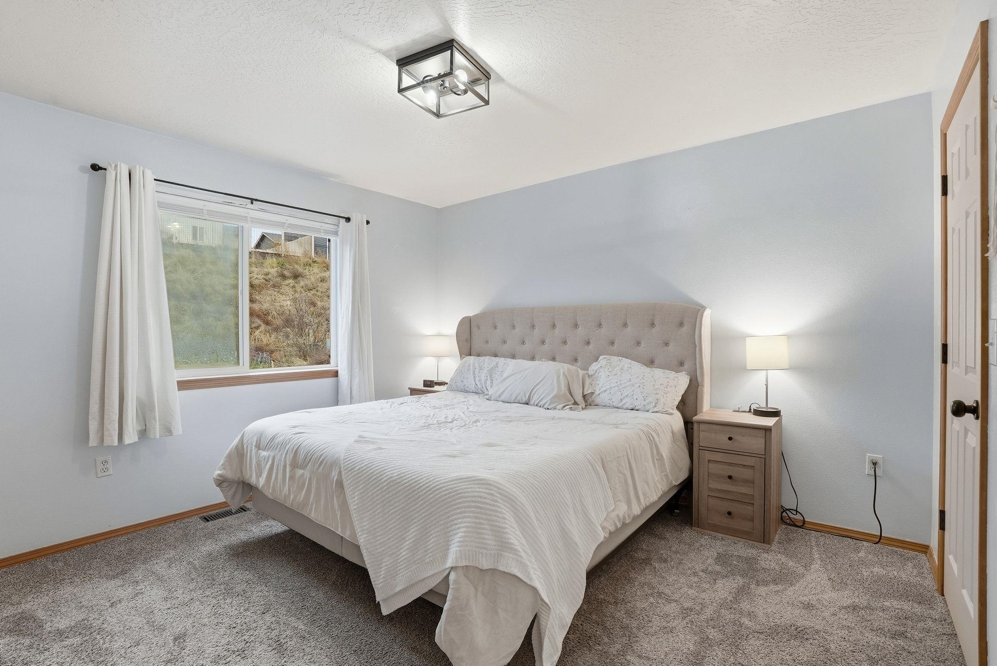 8015 South W Terrace Drive Cheney, WA 99004 - Photo 12 of 29