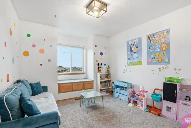 $450,000 | 8015 South W Terrace Drive, Cheney, WA 99004