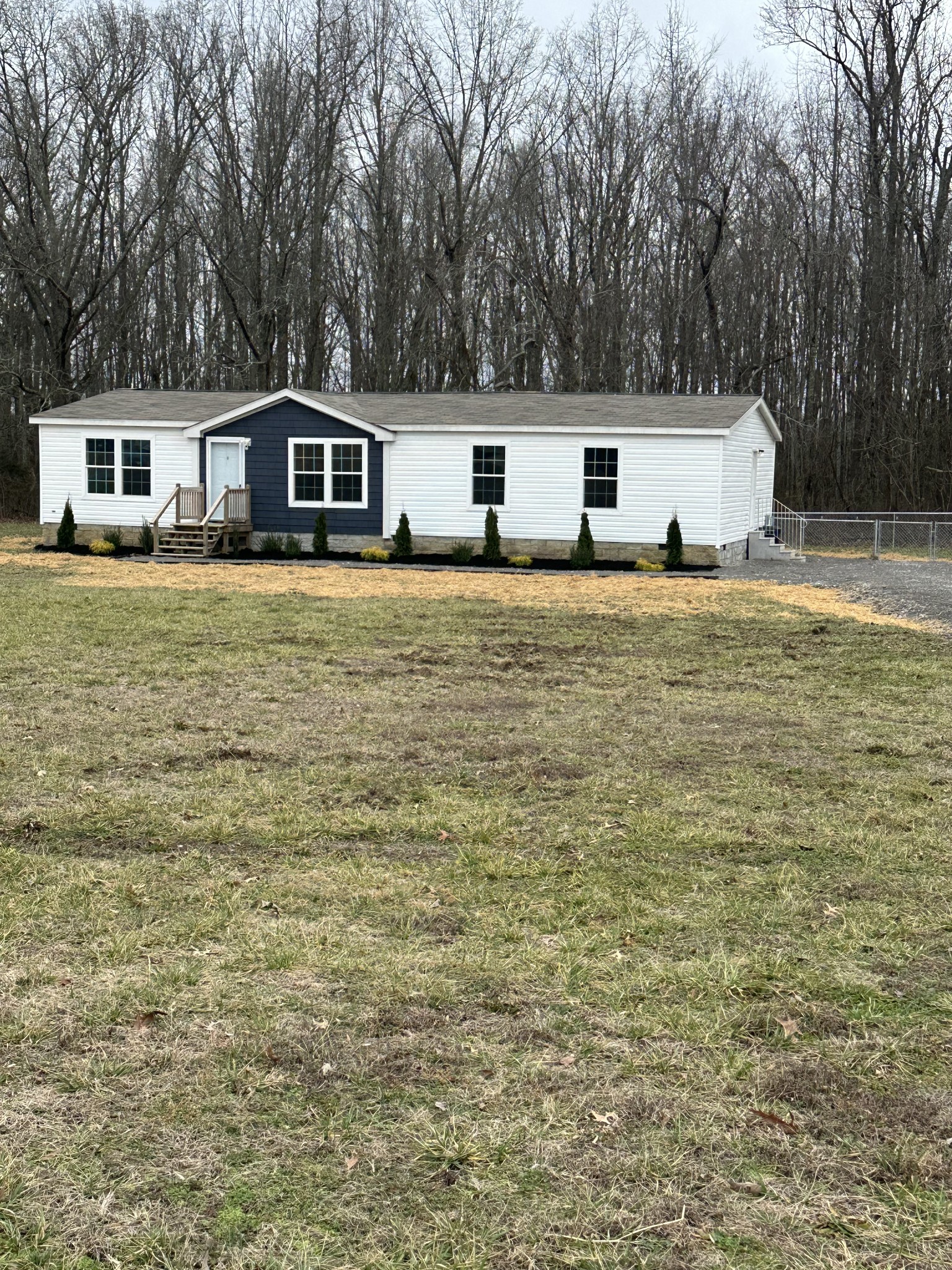 1081 Spry Road Bradyville, TN 37026 - Photo 6 of 42 Gallery Image 6