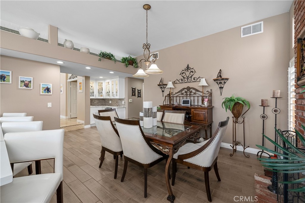 25514 Baker Place Stevenson Ranch, CA 91381 - Photo 16 of 36