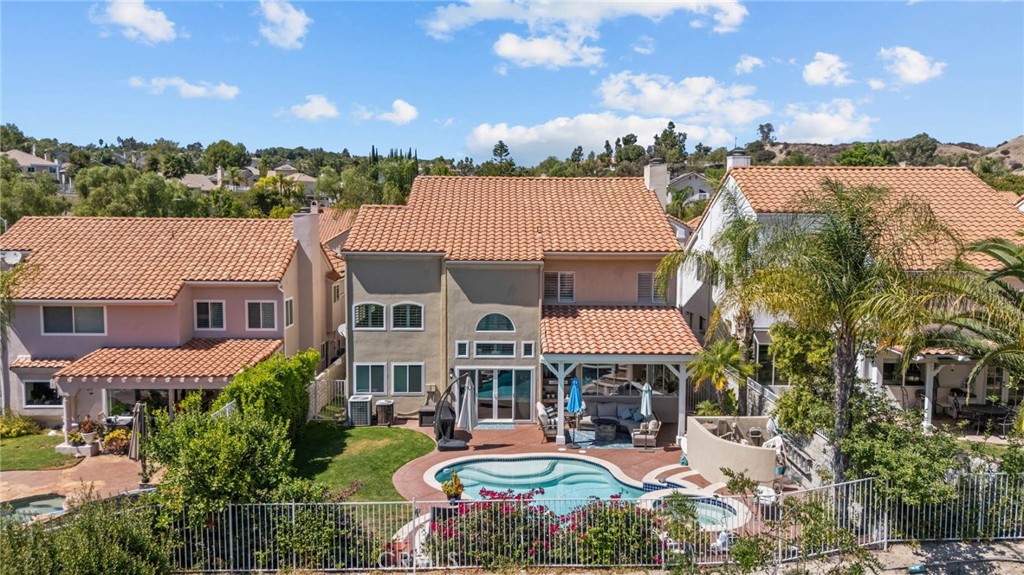 25514 Baker Place Stevenson Ranch, CA 91381 - Photo 3 of 36