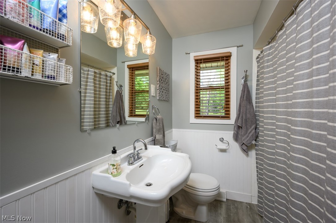9195 Valley View Road Macedonia, OH 44056 - Photo 30 of 35 Gallery Image 30