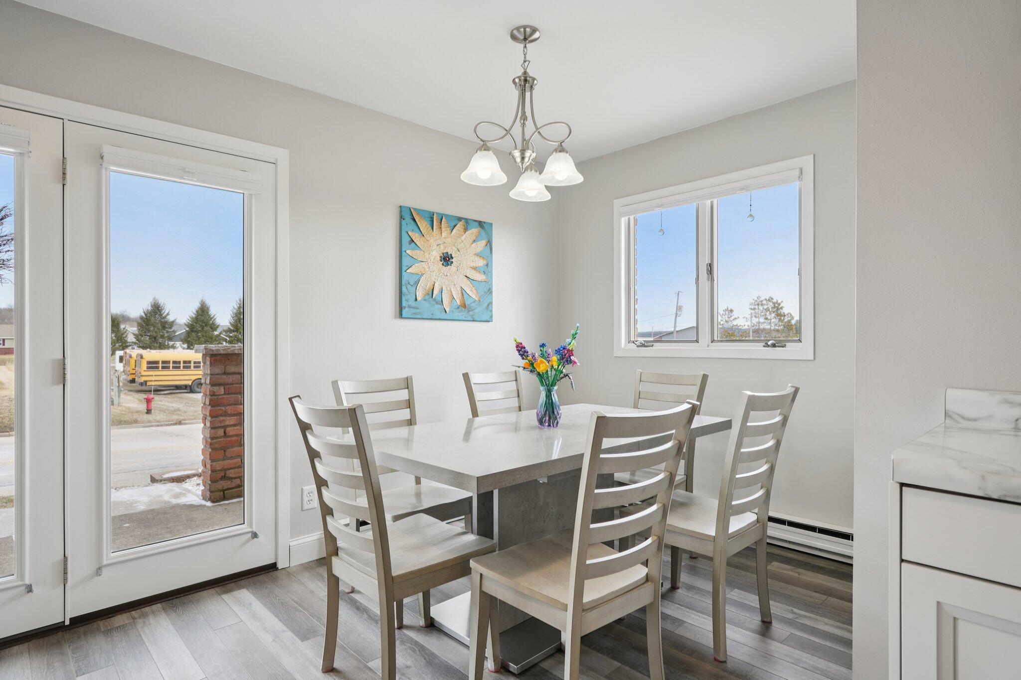 745 Main Street, Unit #10 Kewaskum, WI 53040 - Photo 12 of 37 12-web-or-mls-Main St 10-S0303-012