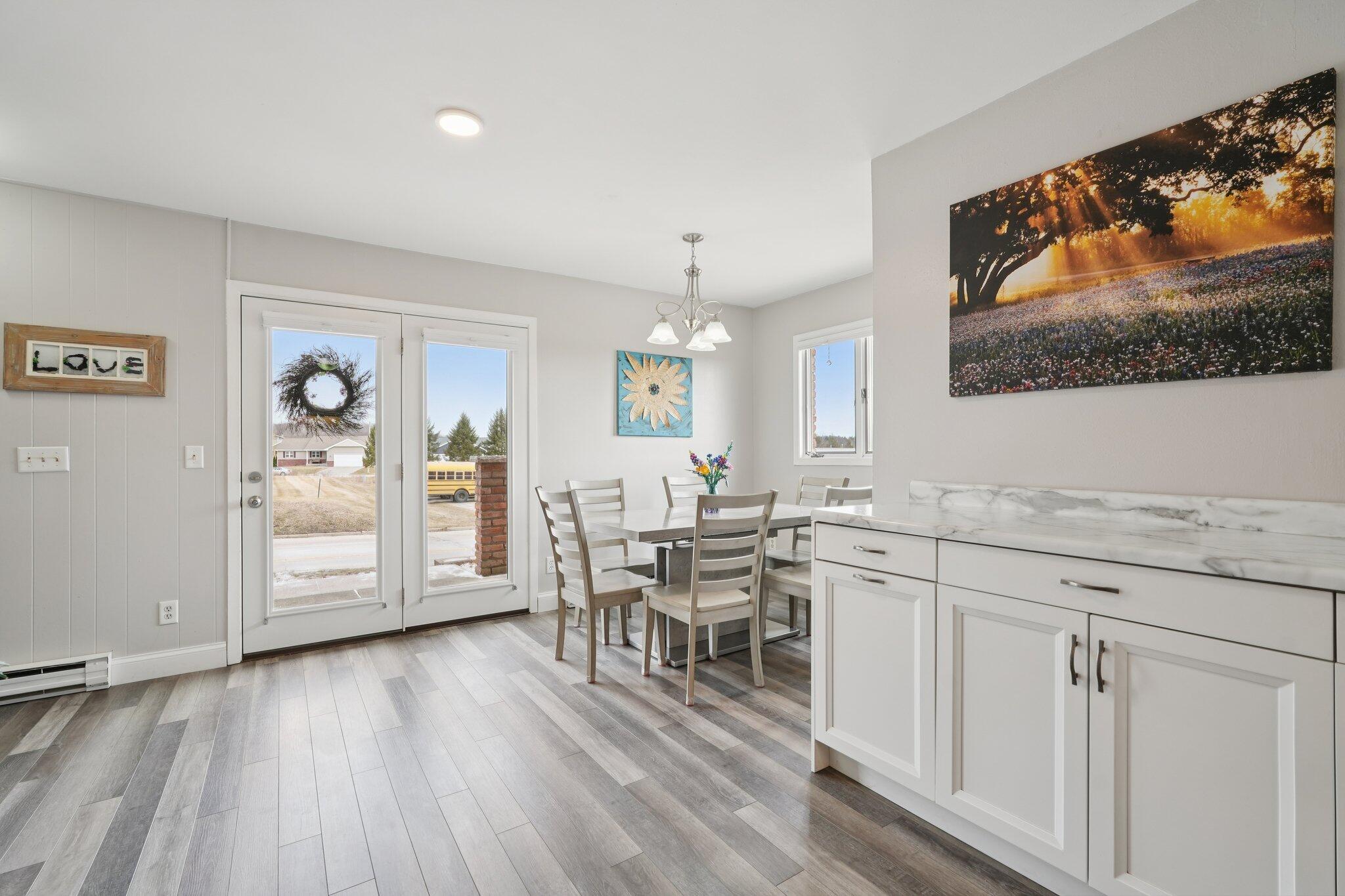 745 Main Street, Unit #10 Kewaskum, WI 53040 - Photo 14 of 37 14-web-or-mls-Main St 10-S0303-014