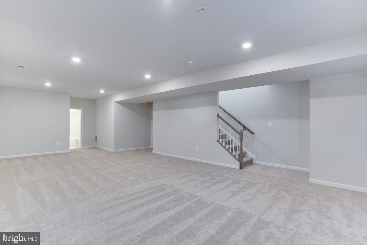 5814 Savannah Drive Brandywine, MD 20613 - Photo 34 of 49 a view of an empty room