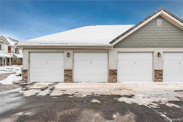 $2,250 | 22645 East Ontario Drive, Unit 202, Aurora, CO 80016