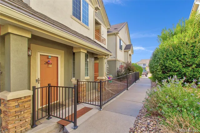 $2,250 | 22645 East Ontario Drive, Unit 202, Aurora, CO 80016