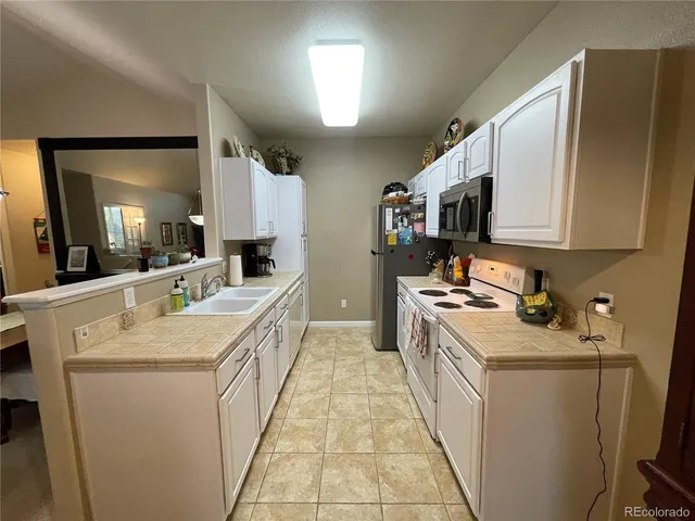 $2,150 | 22645 East Ontario Drive, Unit 202, Aurora, CO 80016