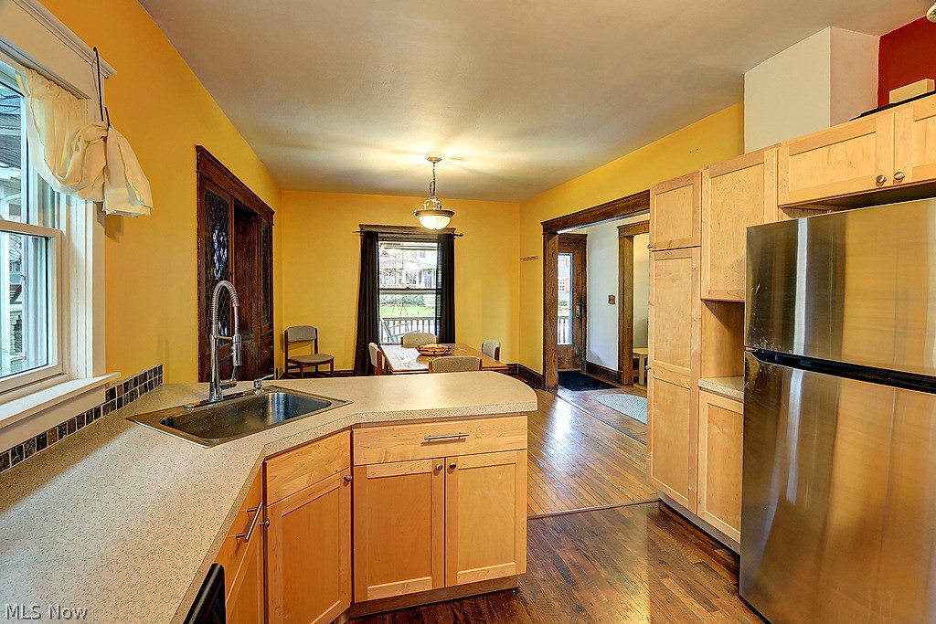 2897 Hampshire Road Cleveland, OH 44118 - Photo 10 of 20 Gallery Image 10