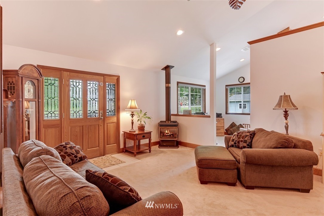 4425 212th Street Southeast Bothell, WA 98021 - Photo 15 of 25