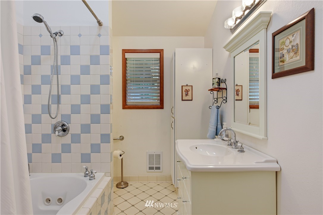 4425 212th Street Southeast Bothell, WA 98021 - Photo 21 of 25