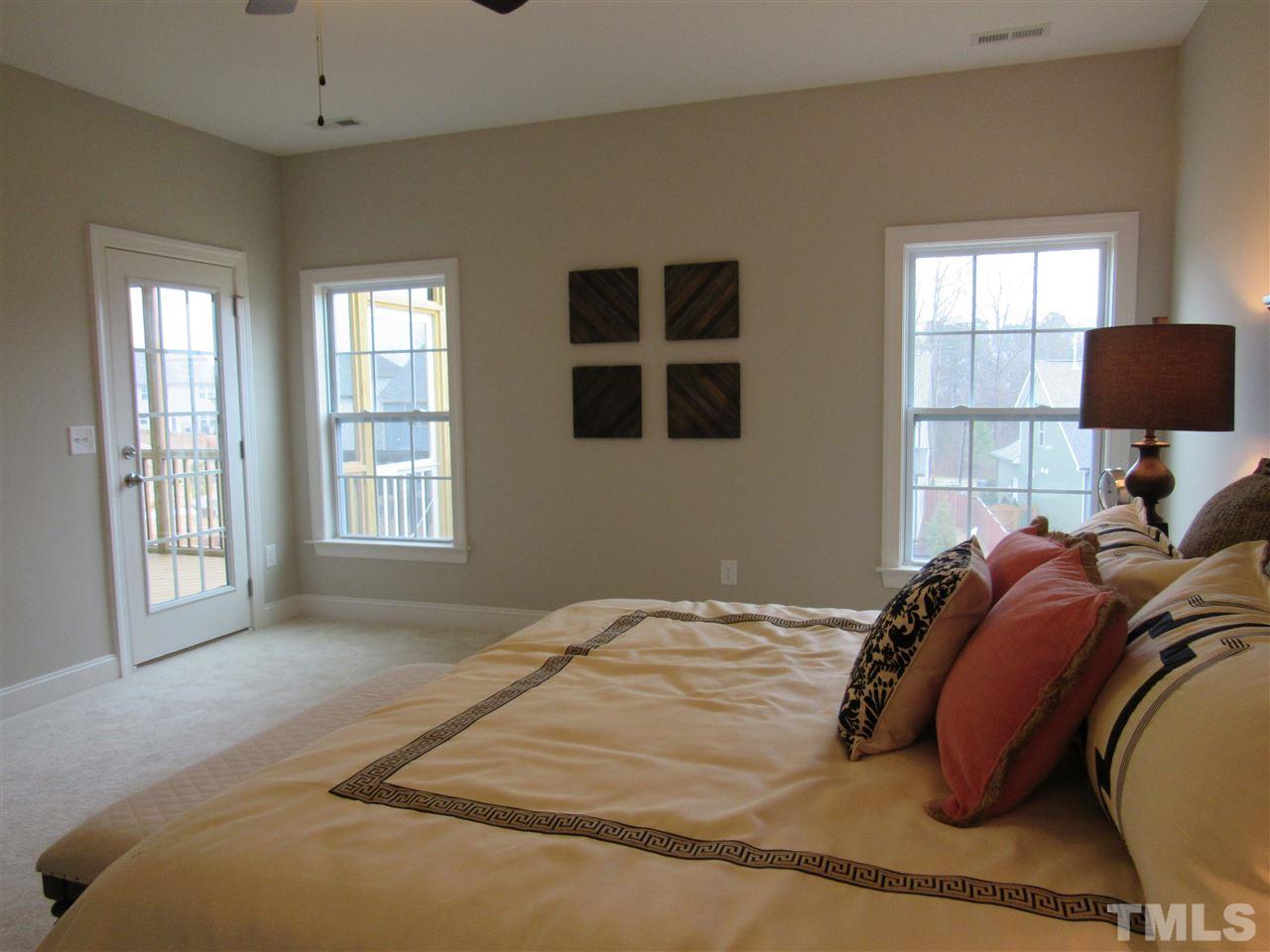 325 Daniel Ridge Rd. Wendell, NC 27591 - Photo 4 of 25 Gallery Image 4