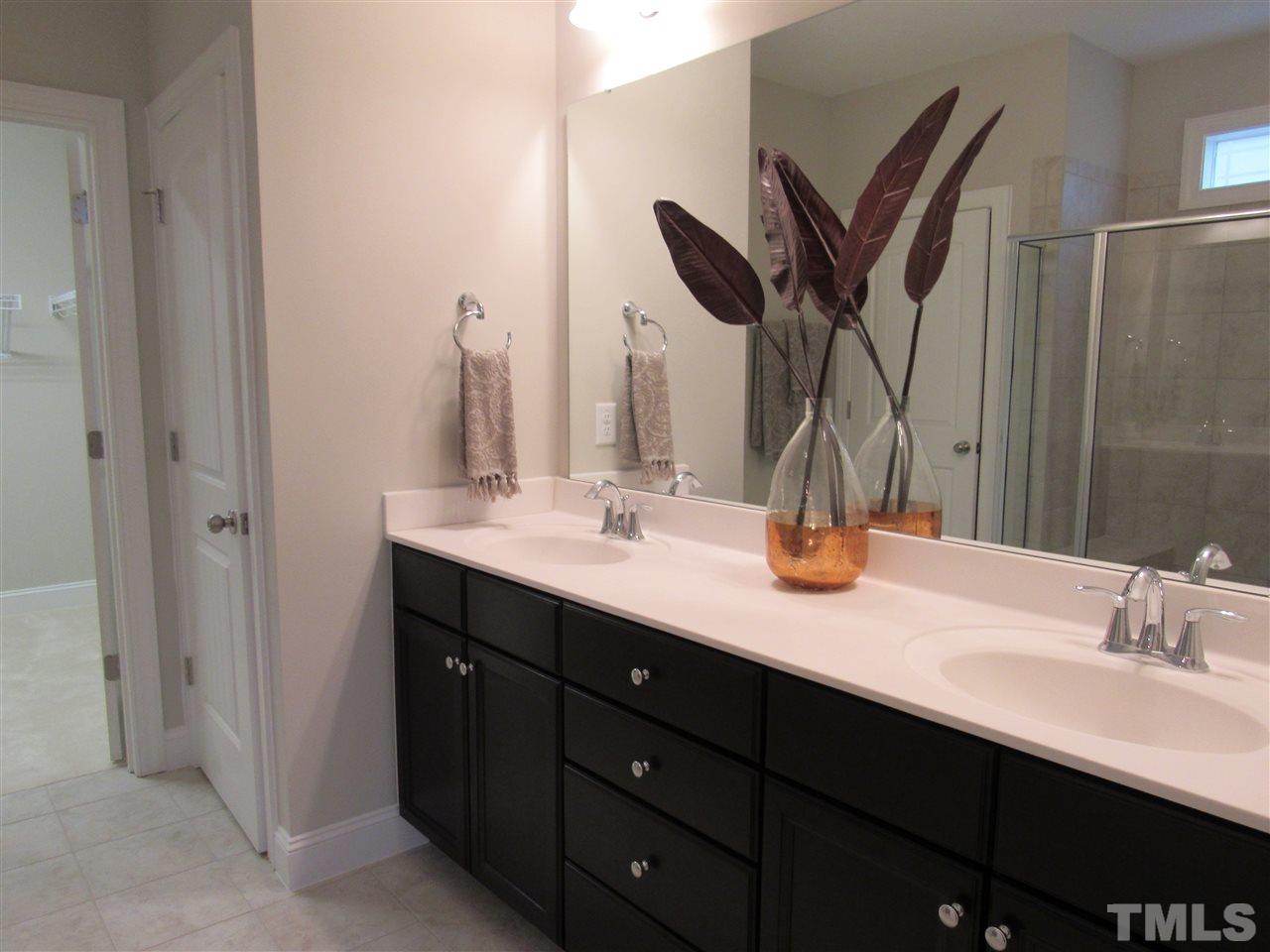 325 Daniel Ridge Rd. Wendell, NC 27591 - Photo 5 of 25 Gallery Image 5