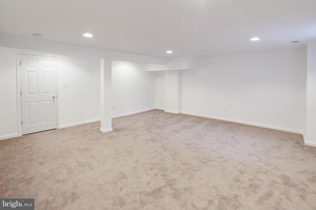 1531 Northgate Road Baltimore, MD 21218 - Photo 13 of 28 Basement