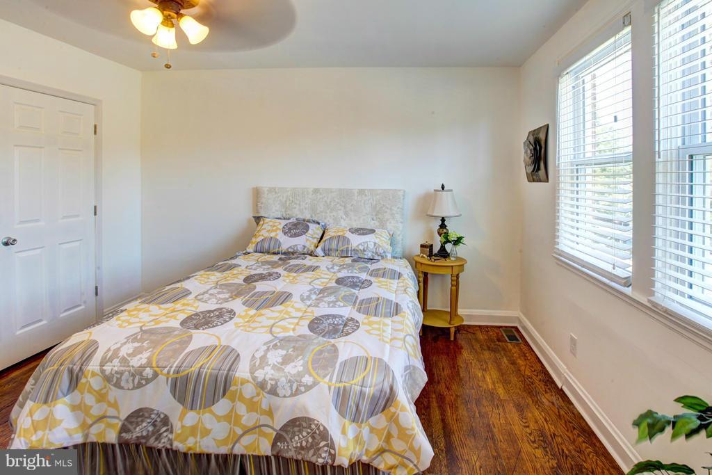 1531 Northgate Road Baltimore, MD 21218 - Photo 20 of 28 Bedroom