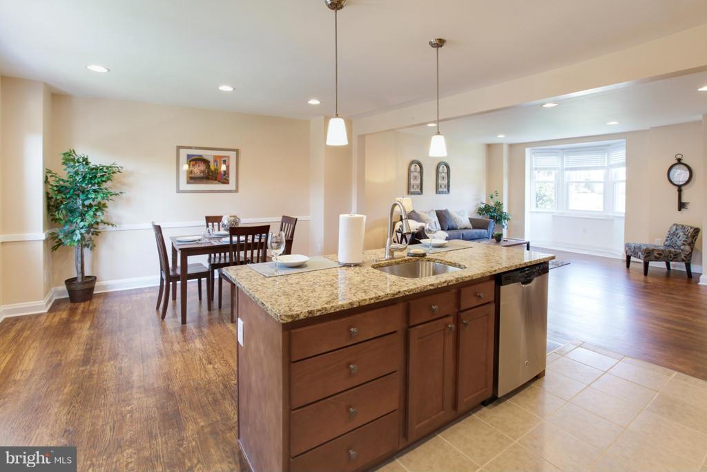 1531 Northgate Road Baltimore, MD 21218 - Photo 8 of 28 Kitchen