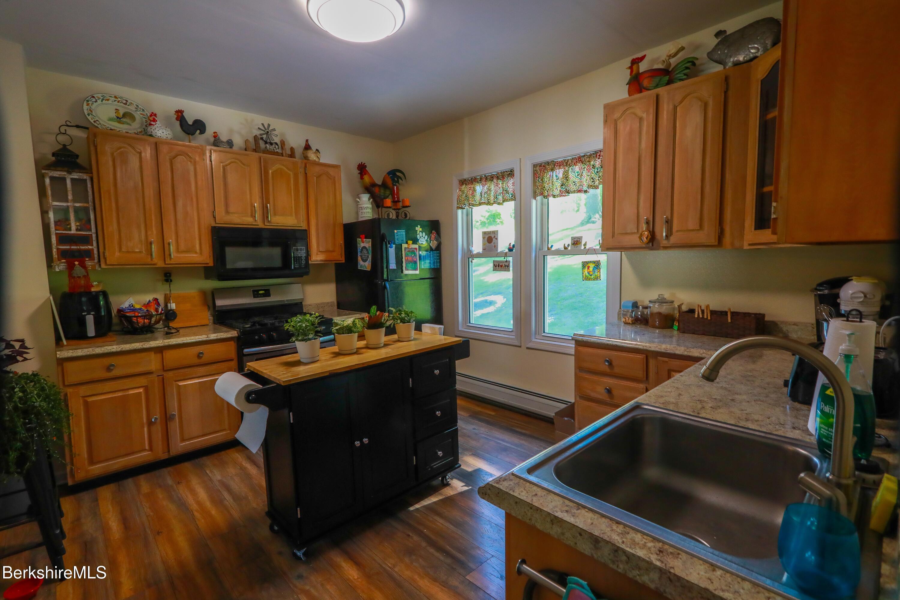 34 West Shaft Road North Adams, MA 01247 - Photo 8 of 22 Kitchen pic 1